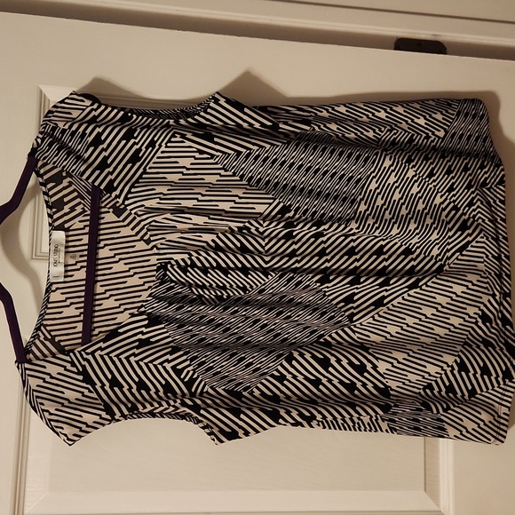 Jones Studio Black and White Geometric Tank Top Pit 25 L26 - Picture 4 of 4